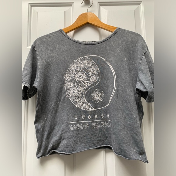 CAUTION TO THE WIND - Picture 6 of 6